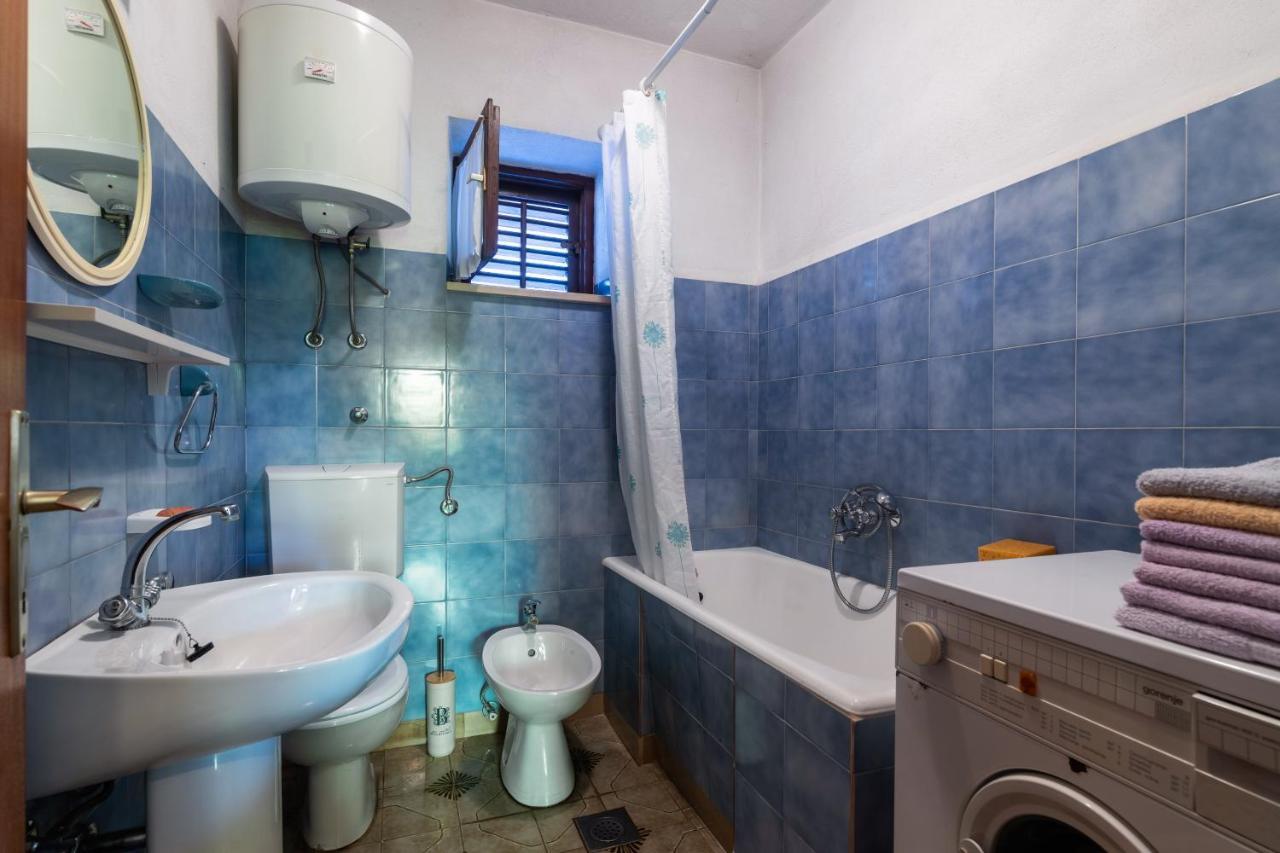 Apartments By The Sea Sumartin, Brac - 764 Zewnętrze zdjęcie